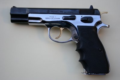 ČZ M75