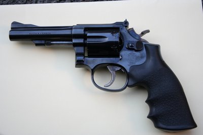 Smith &amp; Wesson M18-3