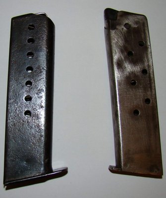 Sprmnik za Walther P38 -original malo lošiji izvana-100kn<br />Spremnik Vis Radom-80kn original lošiji izvana.