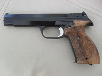 I-rad;SIG-HAMMERLI P240 u SATIN BLACK