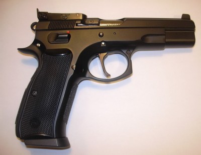 CZ 75 ARISTOCRAT + SA OKIDANJE.jpg