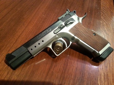 tanfoglio1.jpg