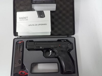 malokalibarski-pistolj-ceska-zbrojovka-m-75-kadet-slika-79112940.jpg