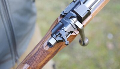 Mauser_M98_Magnum_2_700_400_84_int_c1.jpg