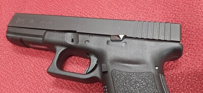 glock-g-21-cal-45auto-slika-144690642.jpg