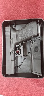 glock-g-21-cal-45auto-slika-144690641.jpg