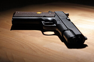 14537-guns_news.jpg