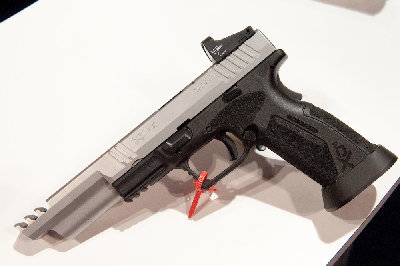2009shotshow01152009017cn4.jpg