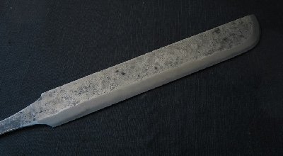 kovani_noz_ 10e_v.jpg