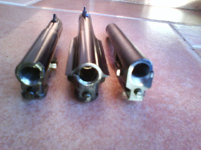 Zadnji dio cijevi s trnom za odbravljivanje: PHP MV, Walther P.38 i Beretta M92FS