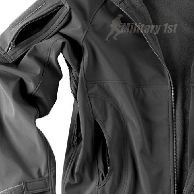helikon_commander_soft_shell_black_9.jpg